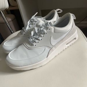 Nike Air Max Thea Low